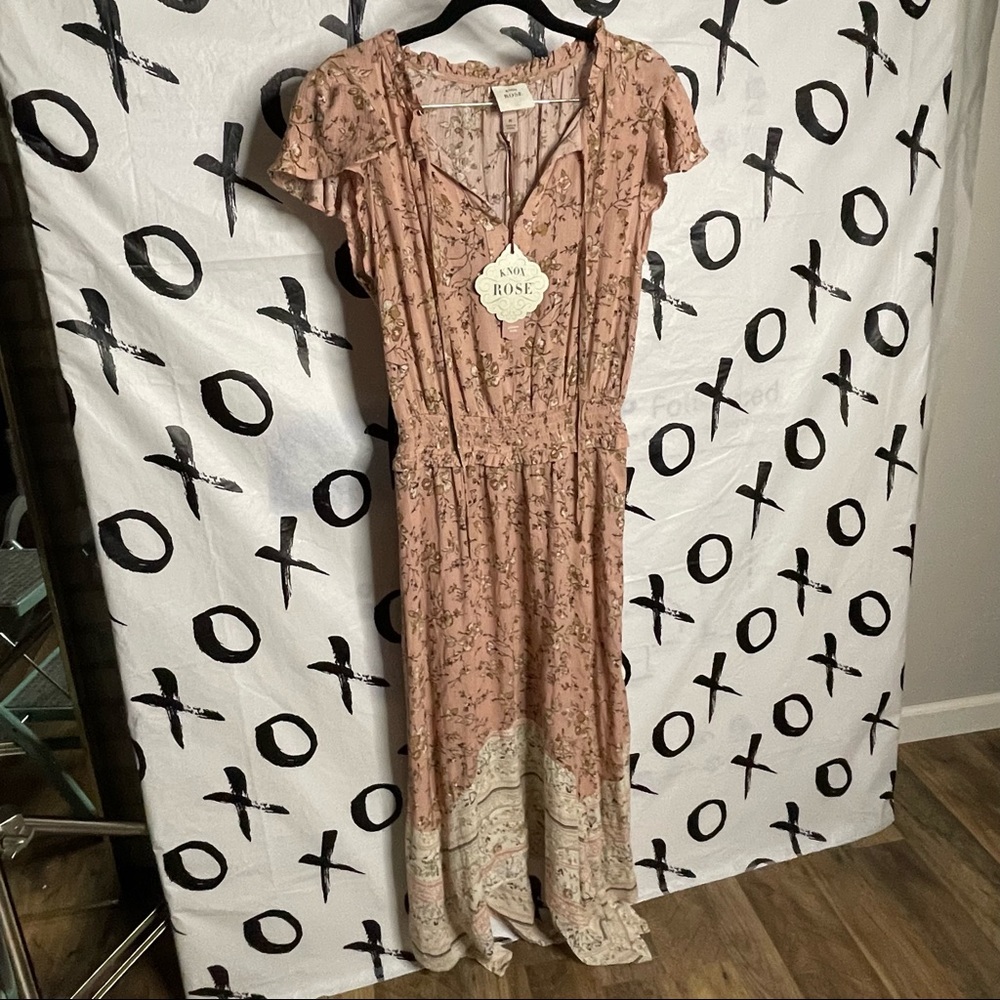 Knox Rose Pale Blush Floral Flowy Maxi Dress